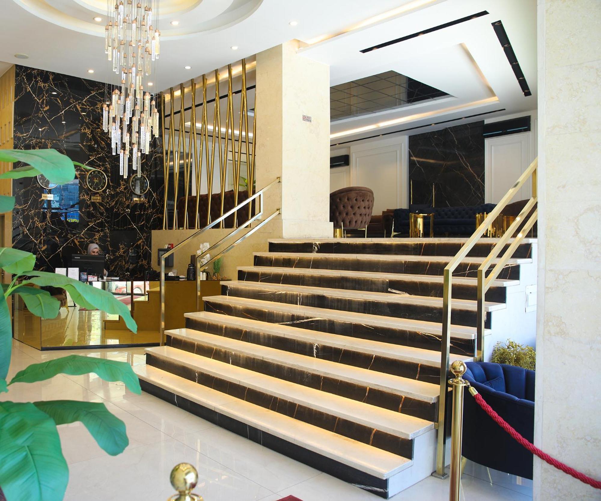 Spark Plaza Hotel Amã Exterior foto